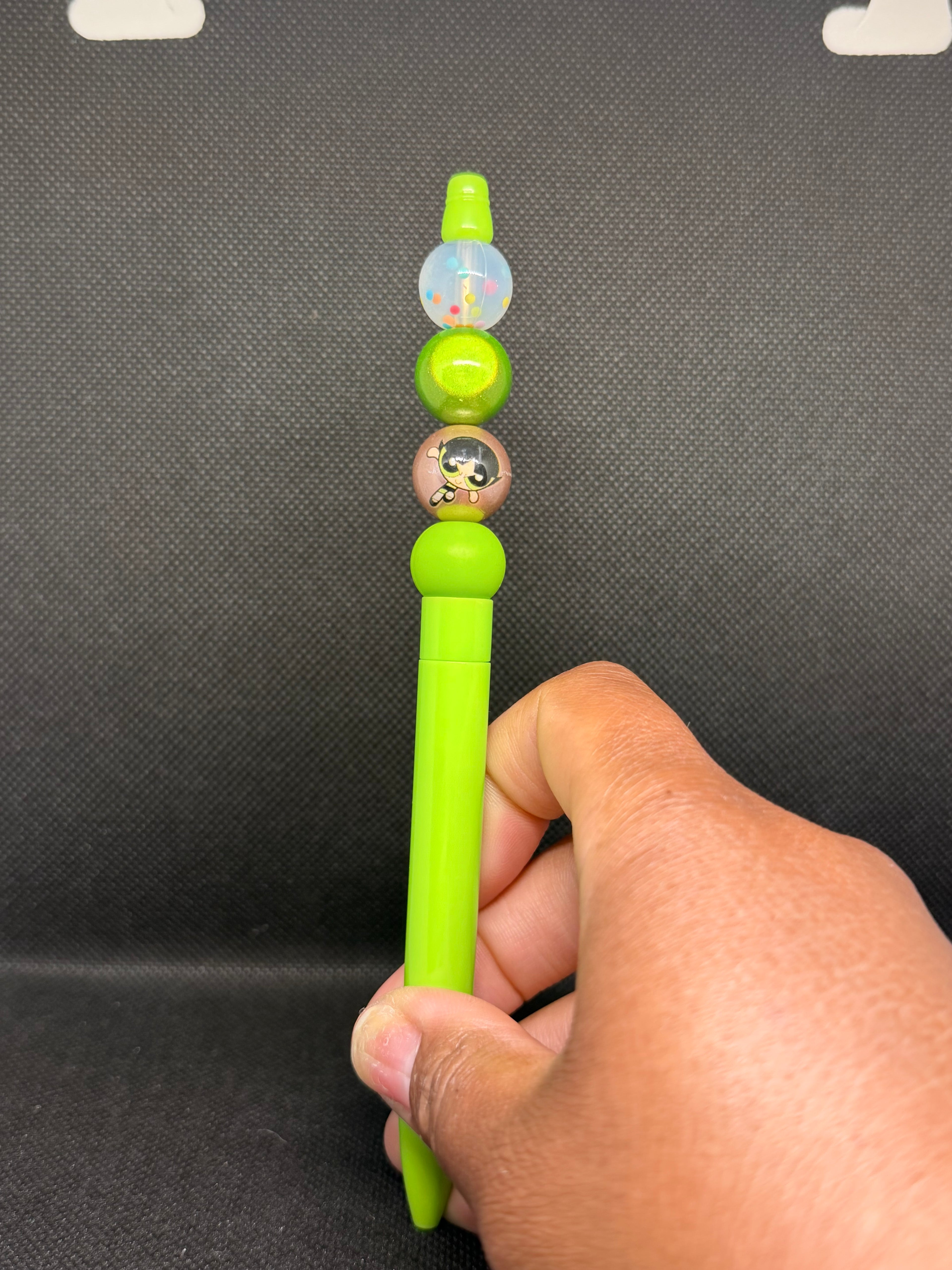 Green pen