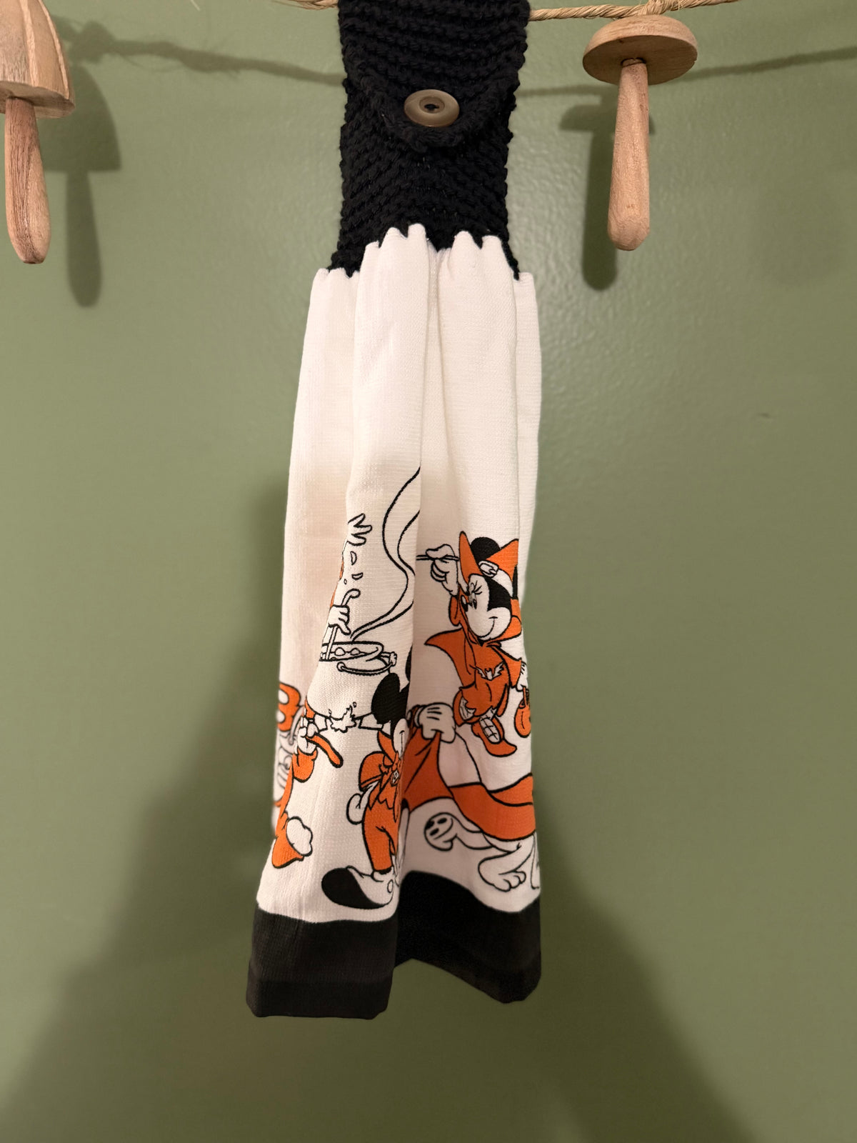 Halloween hanging towel