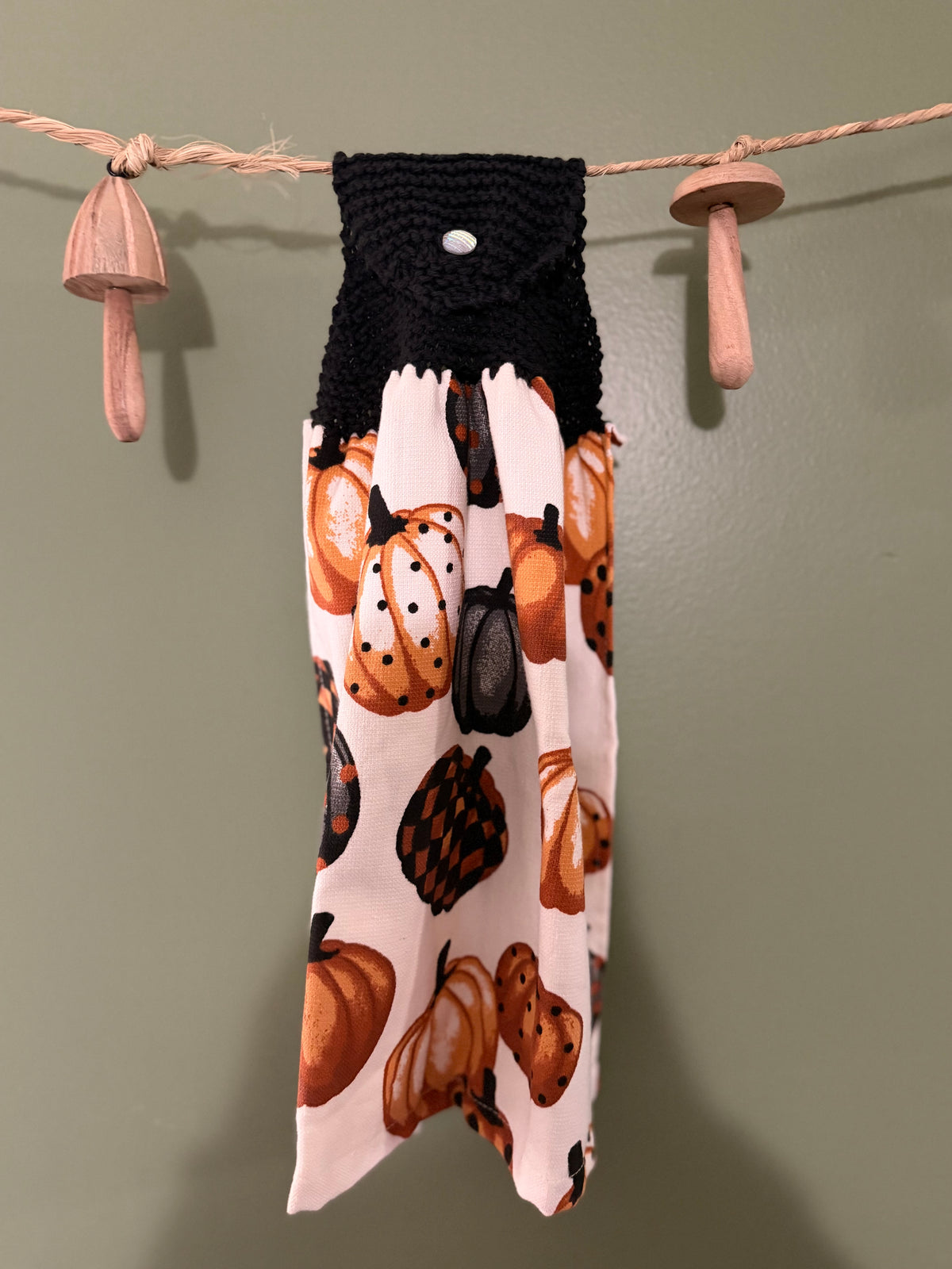 Halloween pumpkin knit top hanging towel