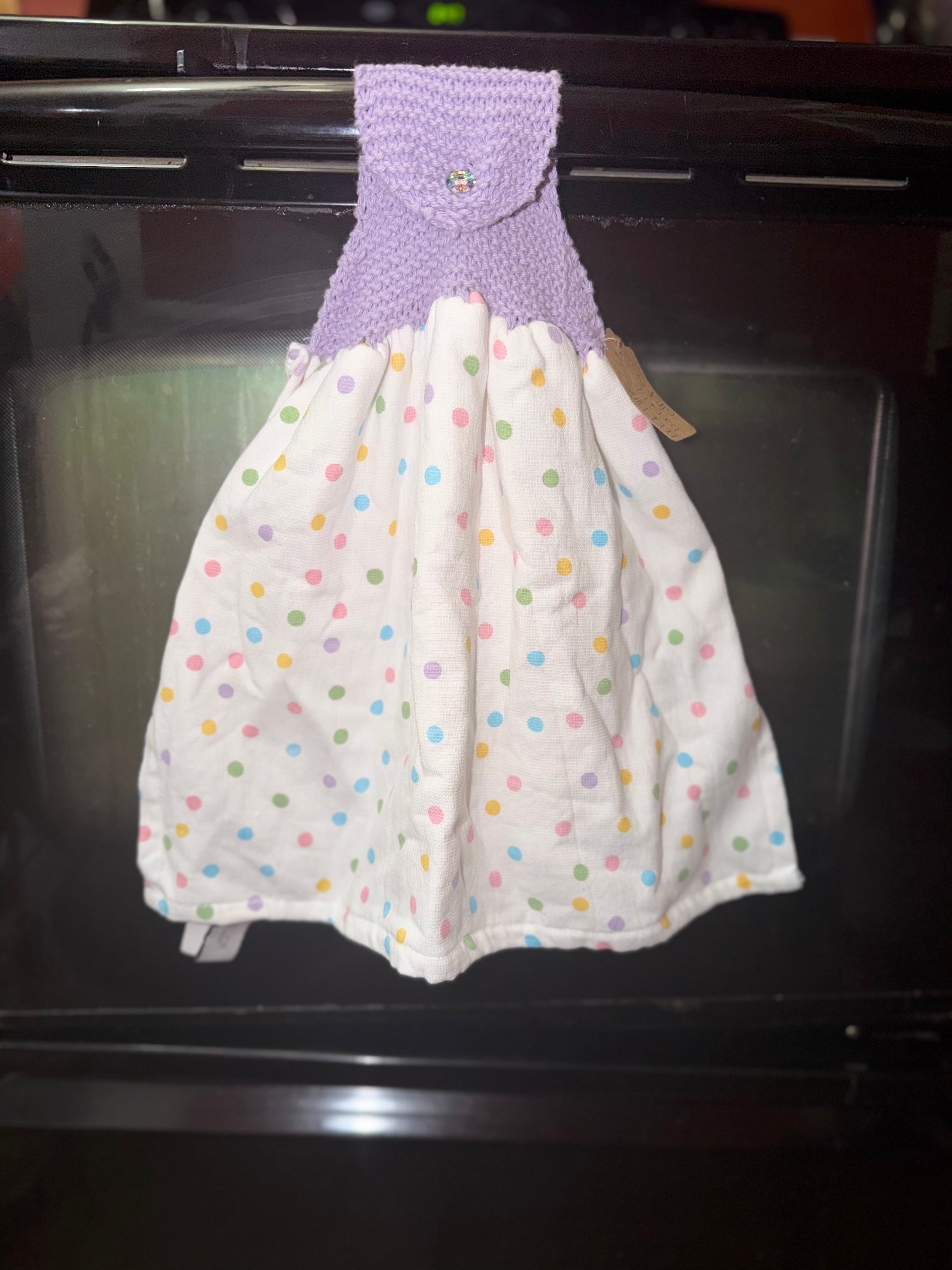 Knit top hanging towel