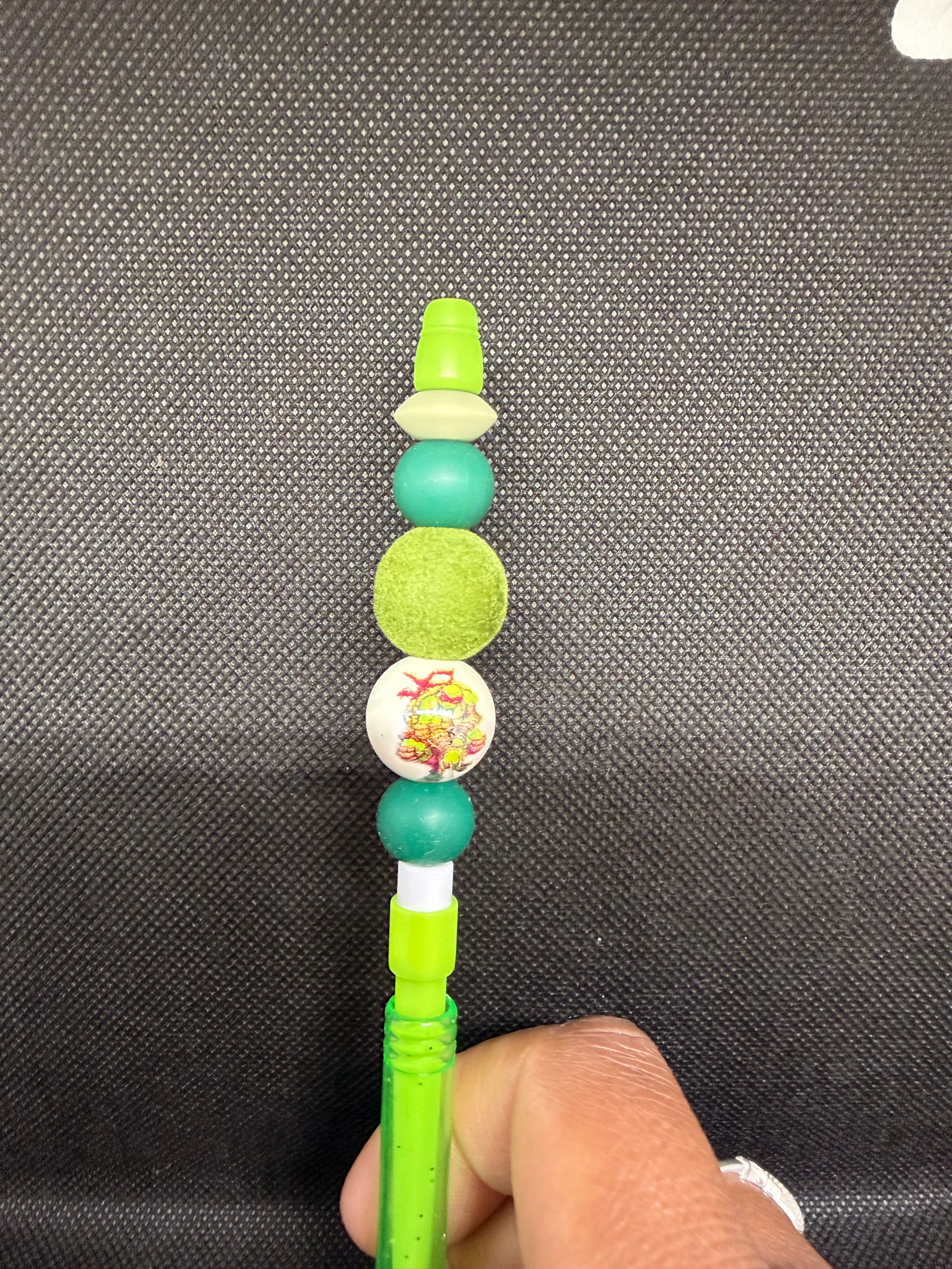 Green mechanical pencil