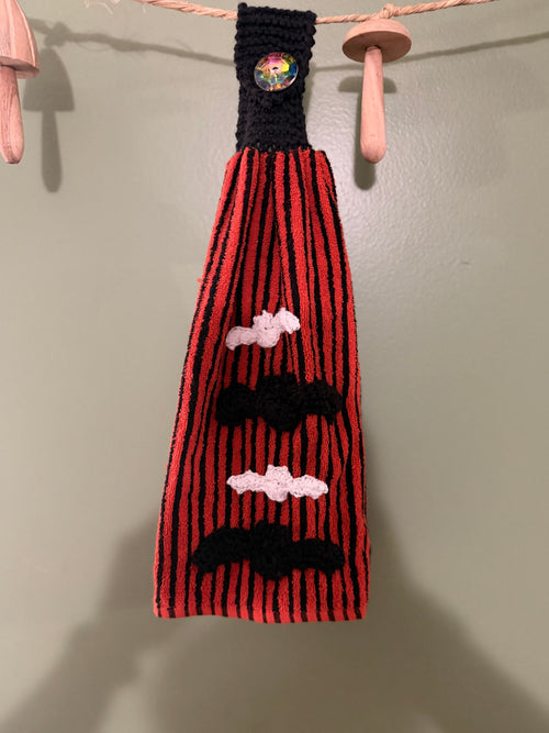Bat hanging kitchen towel